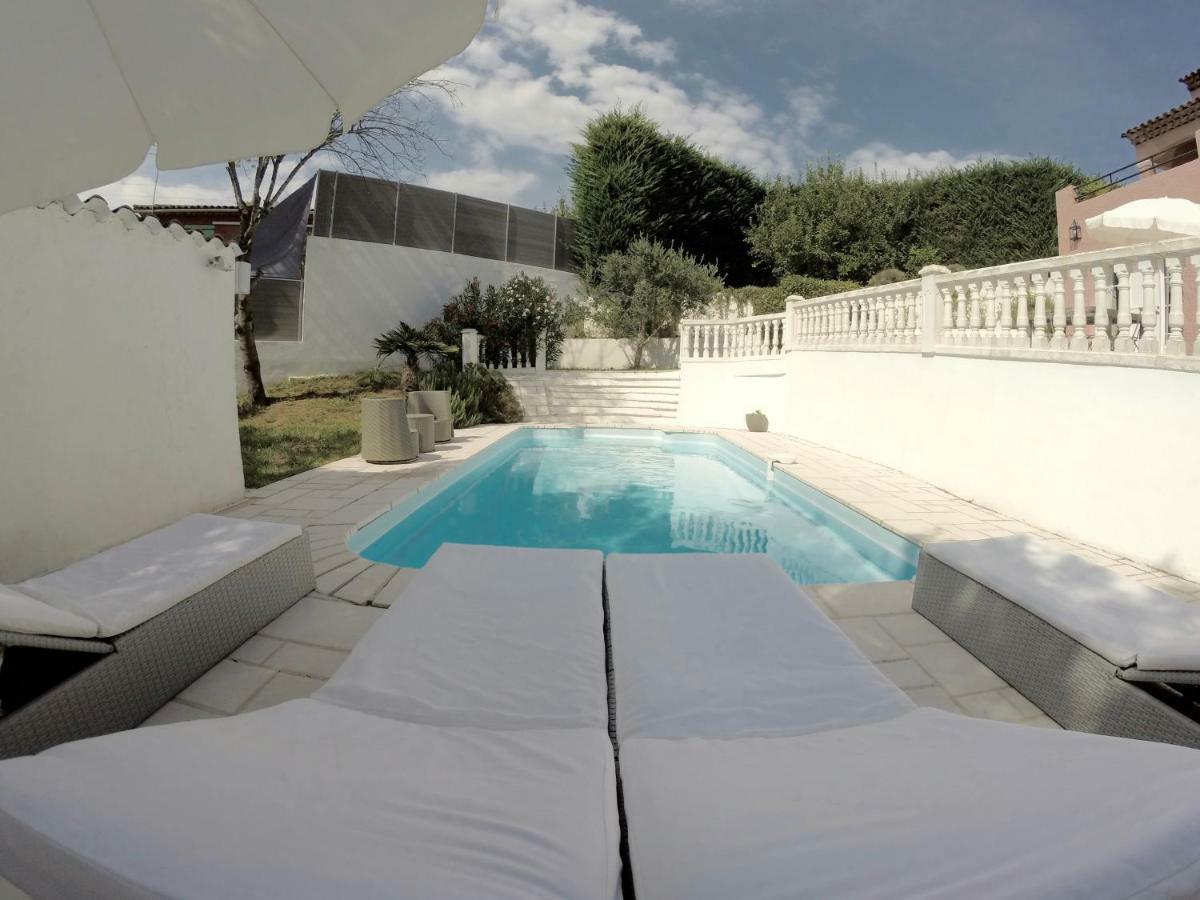 La Maisonnette Du Clos La Roquette-sur-Siagne Exterior photo