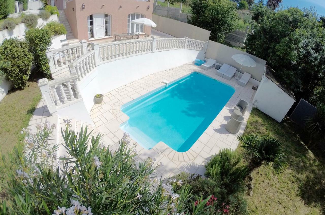 La Maisonnette Du Clos La Roquette-sur-Siagne Exterior photo